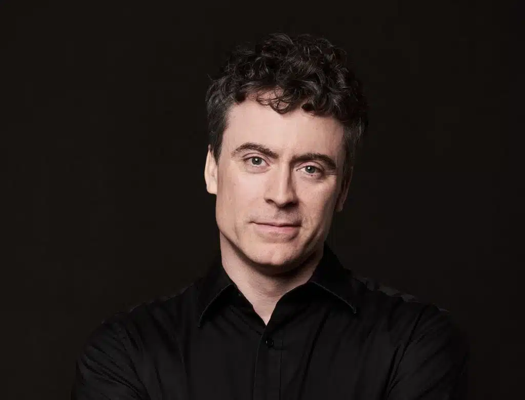 Paul Lewis